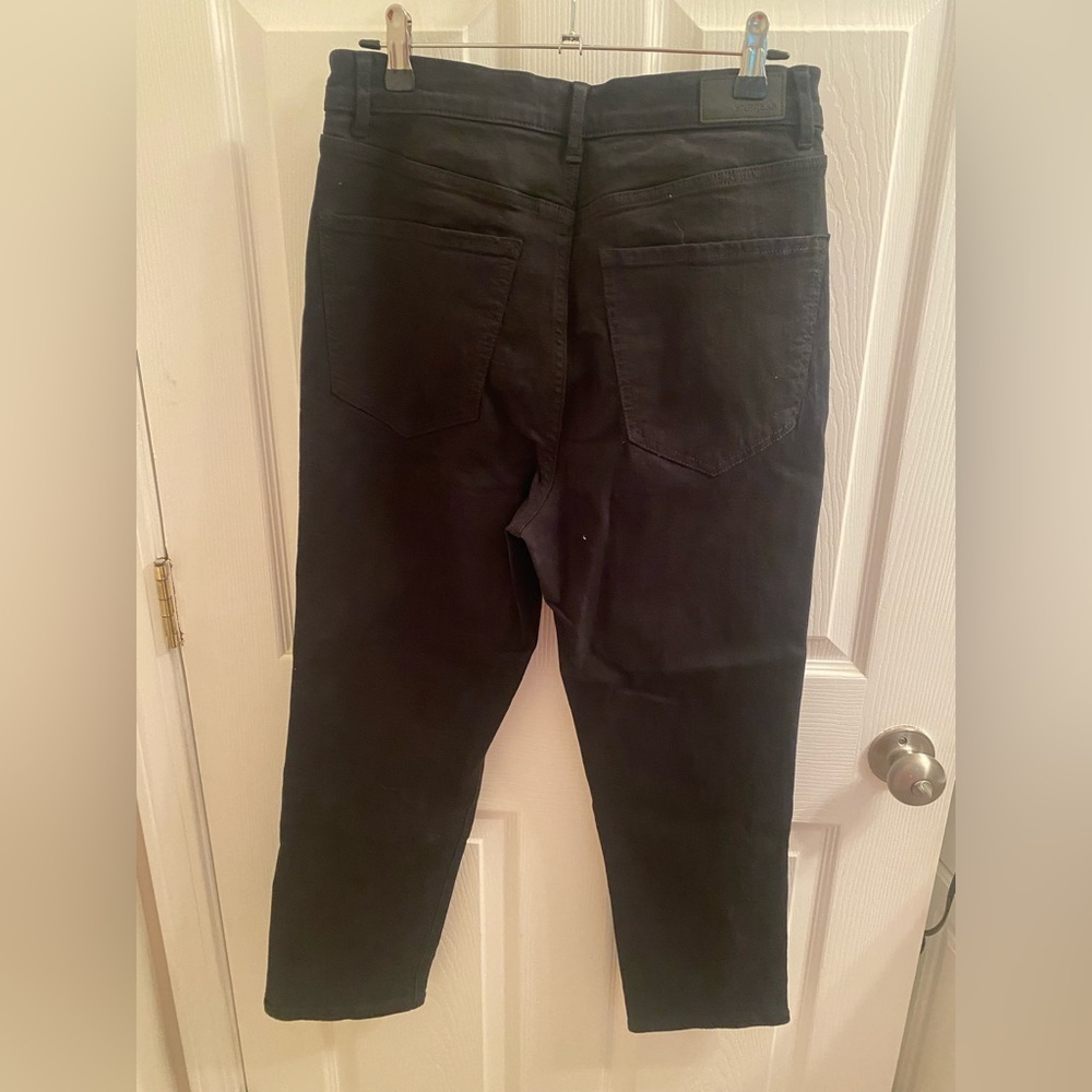 Express Mom Jeans - Picture 2 of 2